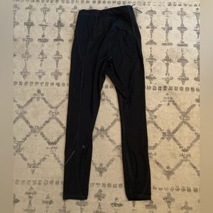 Target active leggings. Side pocket for phone on right and zipper pocket on left